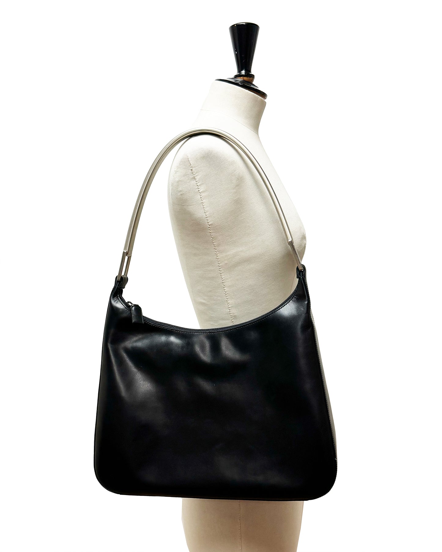 FW1998 Black Metal Handle Shoulder Bag
