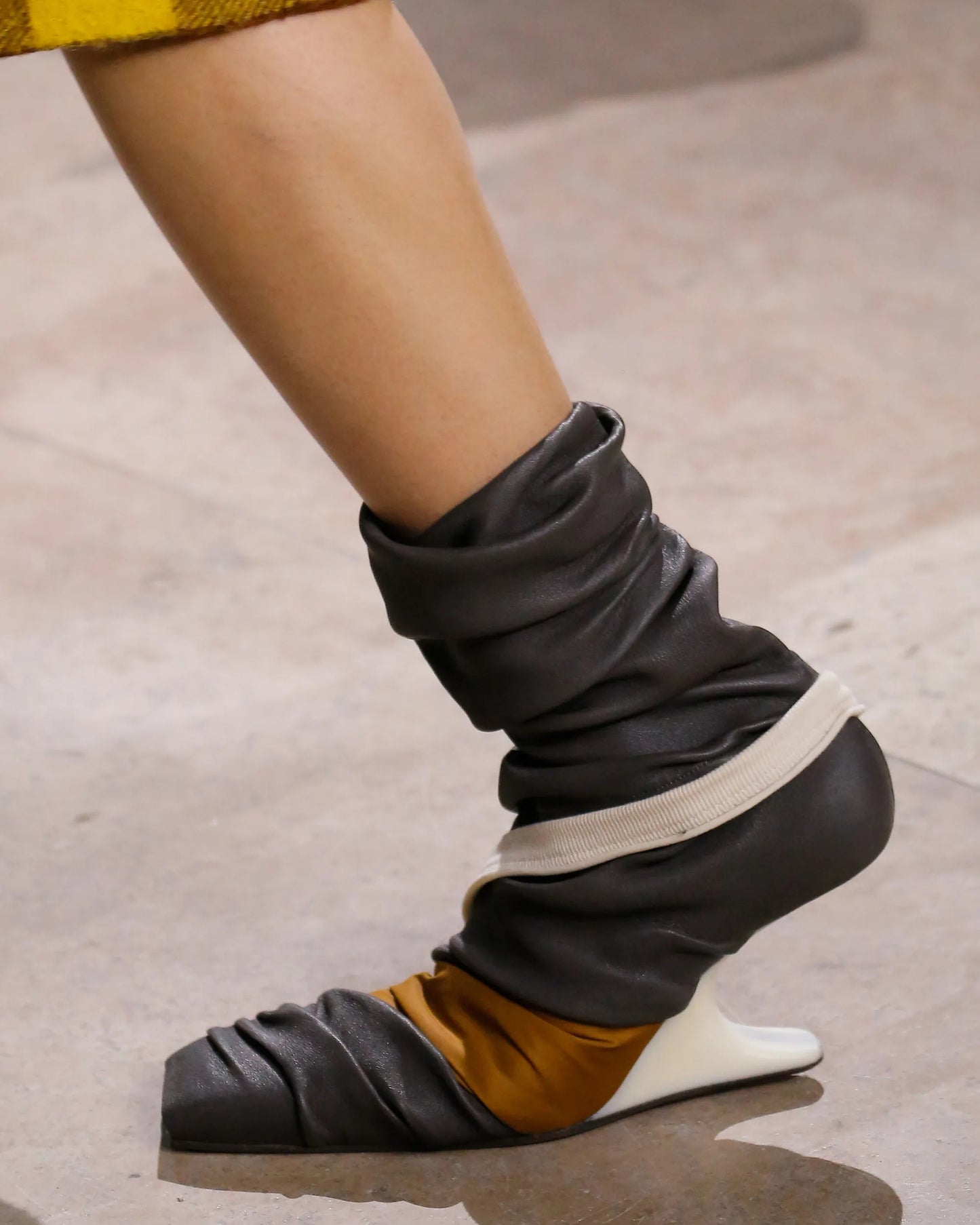 FW2018 Cantilevered Leather and Suede Boots