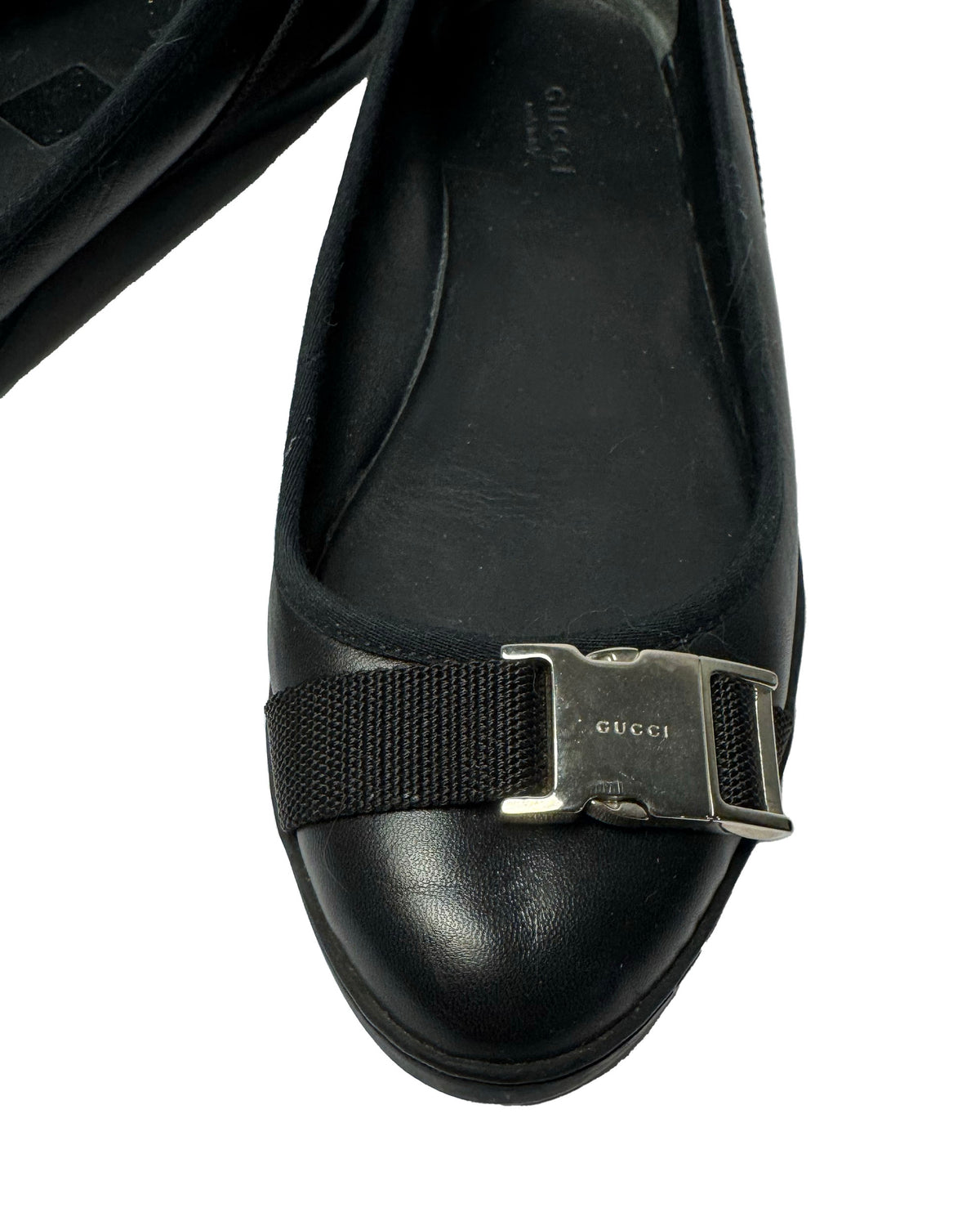 Gucci Buckle Ballet Flats-38
