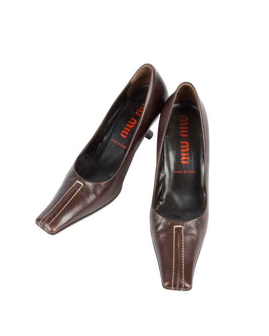 Miu Miu Early 2000s Brown Leather Kitten Heels - vothe archive - curated designer vintage
